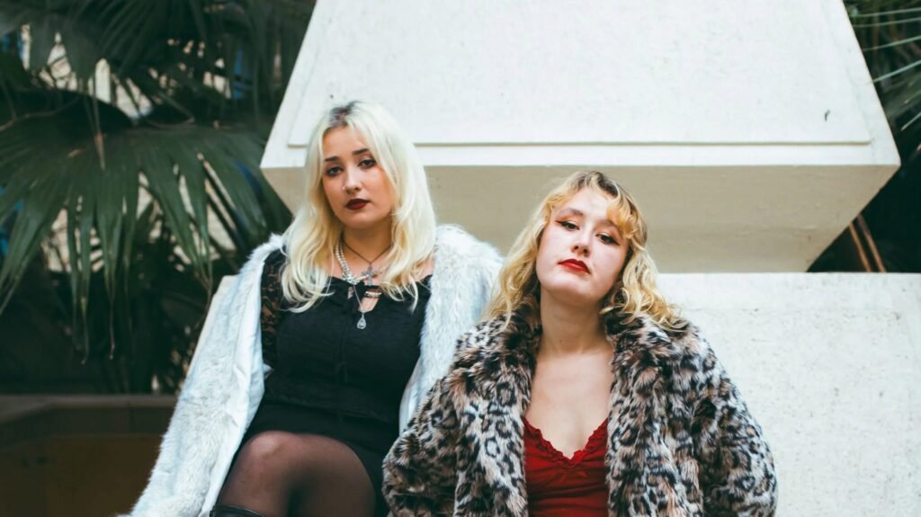 Lambrini Girls. Crédito. Jessie Morgan.