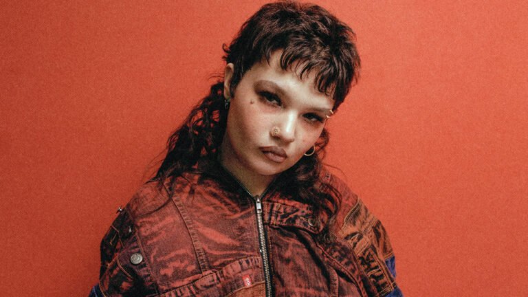 Lola Young. Foto: Reprodução.