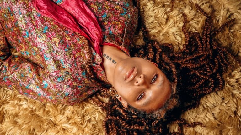 Lava La Rue Crédito: @blackksocks.