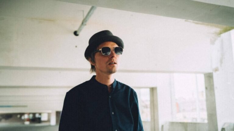 Liam Fender. Crédito: Divulgação.