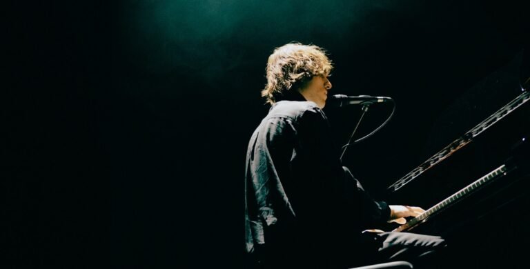 Cameron Winter. Crédito: Lewis Evans.