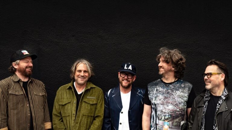 Embrace. Crédito: Simon Walker.