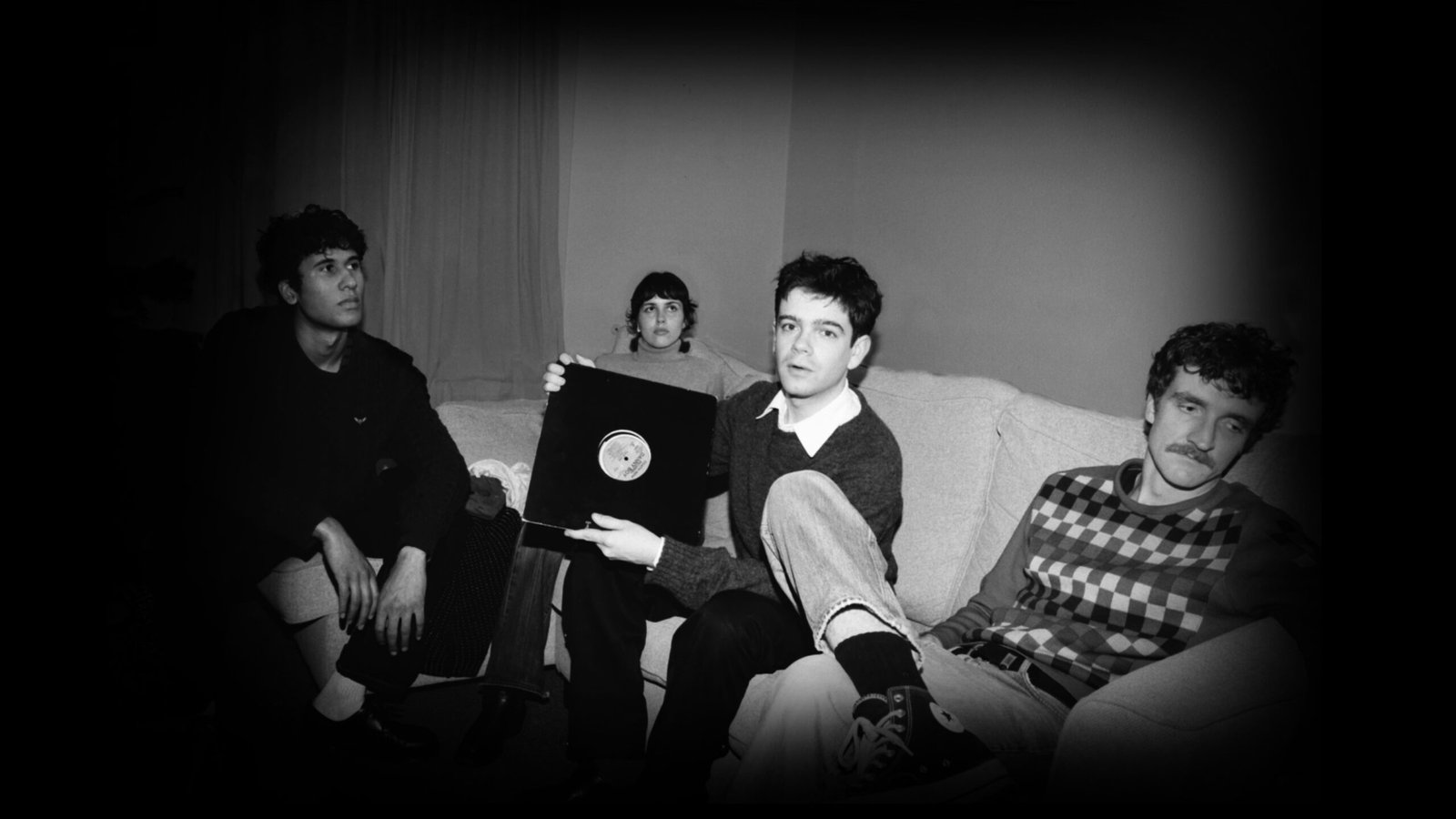 Ex-baixista do Black Midi anuncia álbum de estreia com My New Band Believe