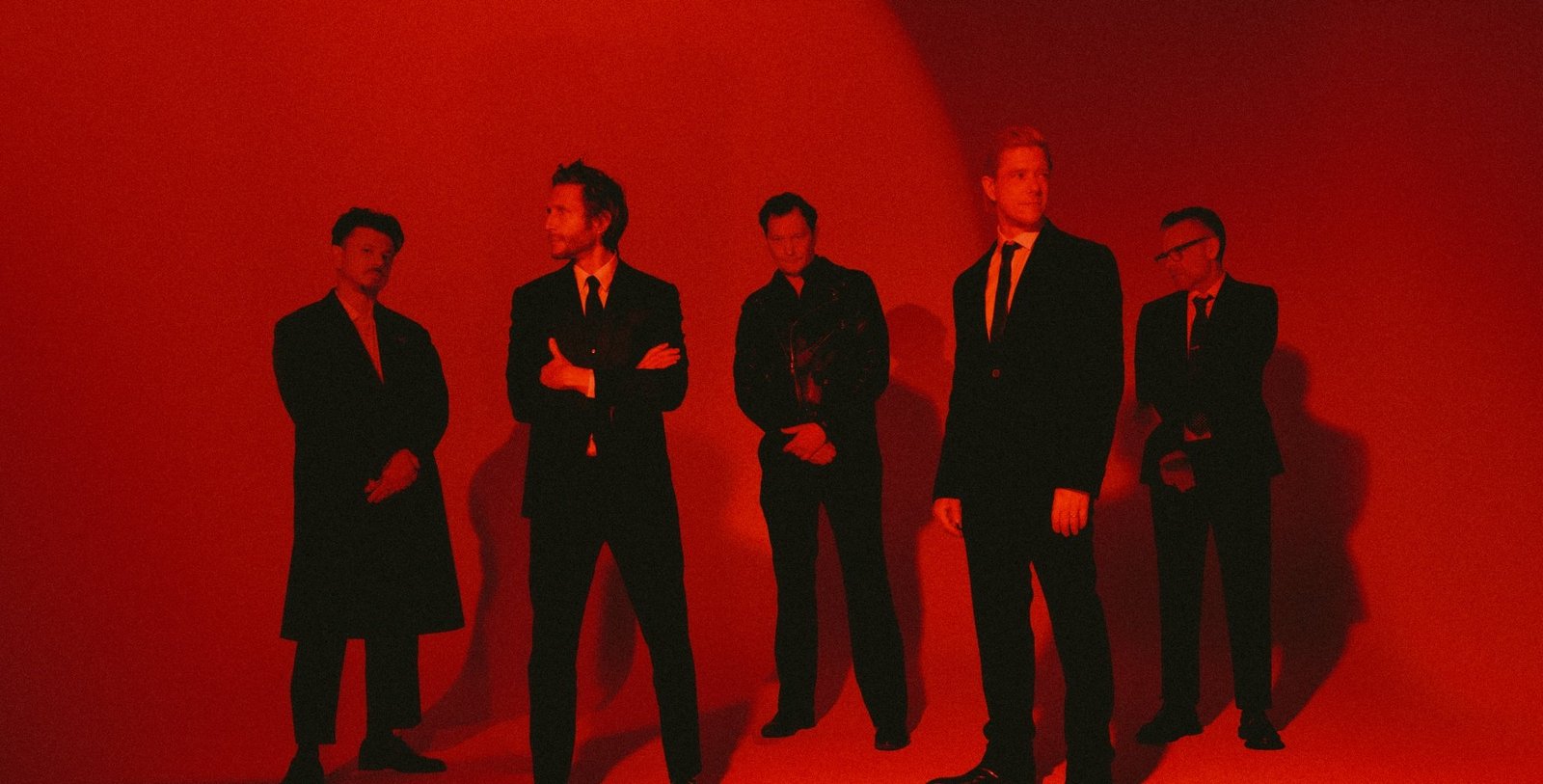 Interpol no Lollapalooza Brasil 2026: jornalista avalia show como ‘cansado e perfeito’