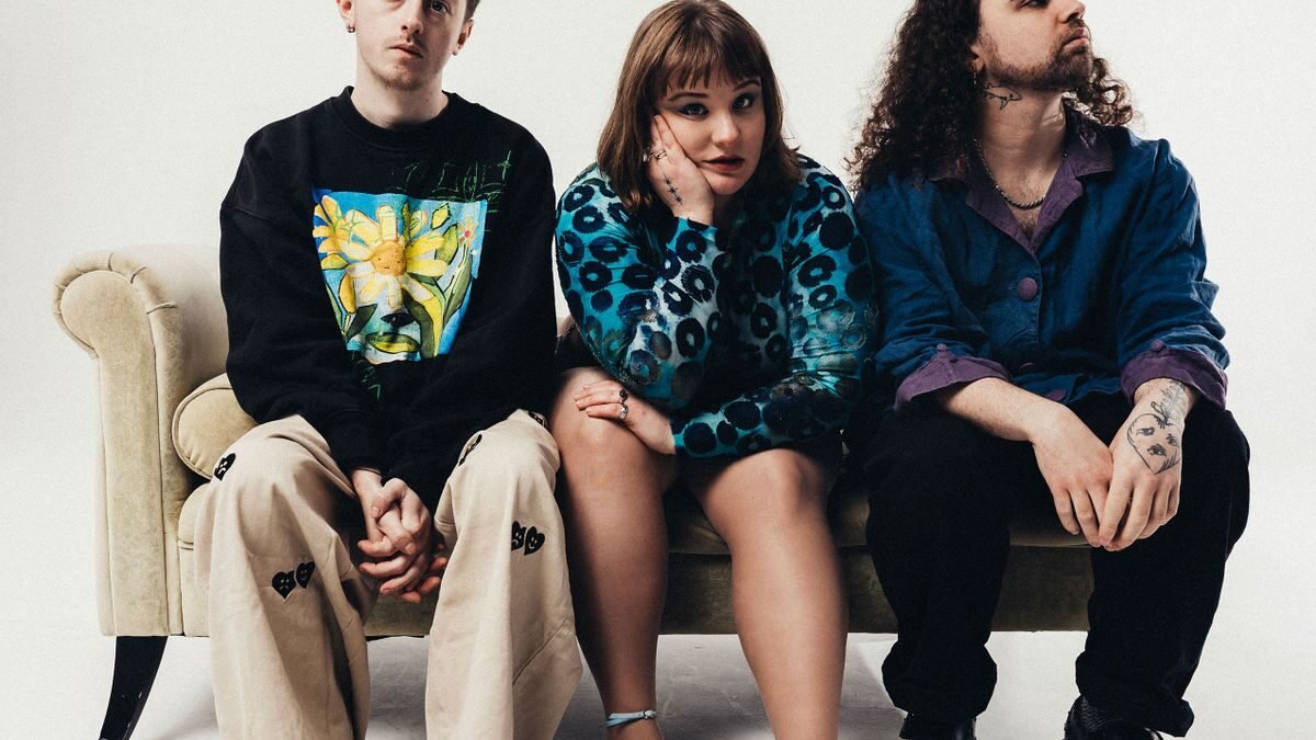 Gen and the Degenerates. have shared ‘Favourite Jumper’, taking aim at bisexual erasure