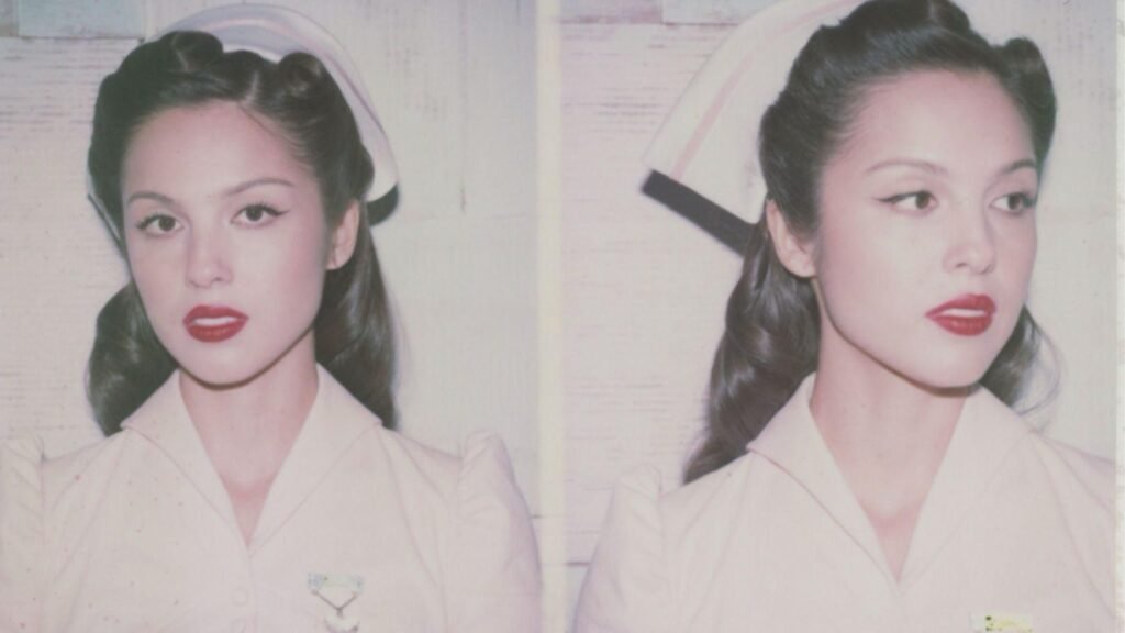 Olivia Rodrigo. Cloudy