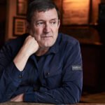 Paul Heaton anuncia novo álbum “Jenius” e turnê pelo Reino Unido com The Lightning Seeds