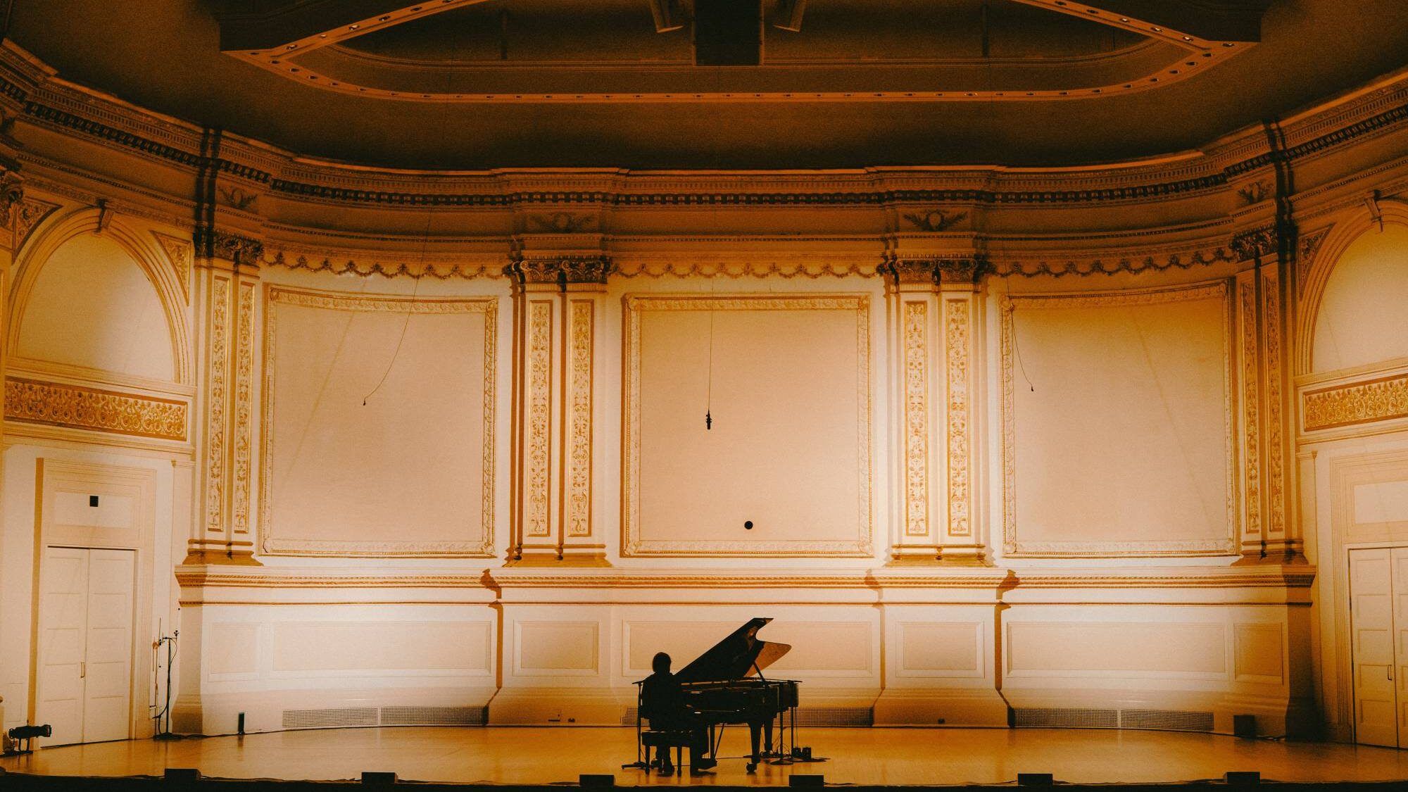 Paul Thomas Anderson anuncia filme-concerto “Cameron Winter At Carnegie Hall”