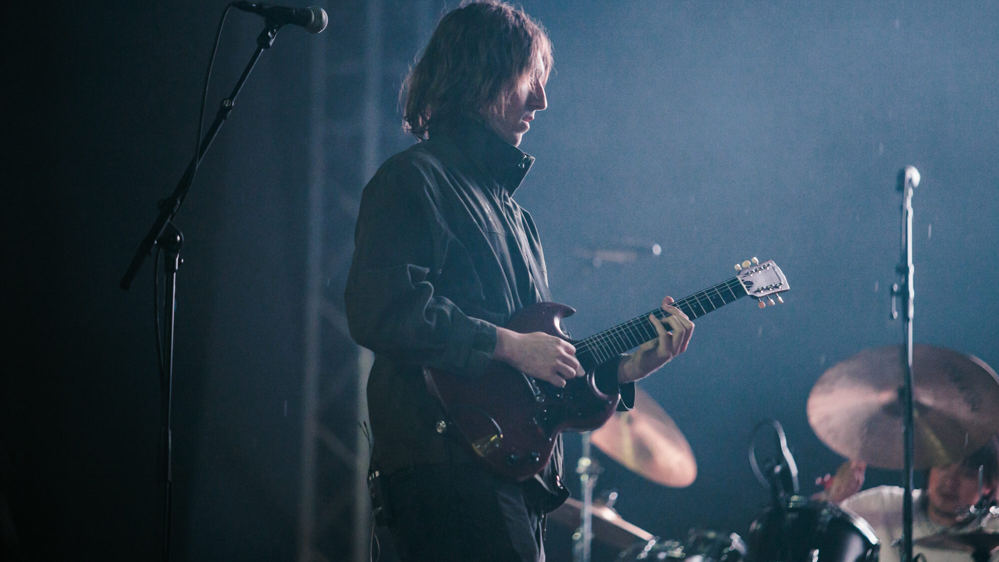 Cameron Winter, do Geese, confirma novo projeto solo e fala sobre dificuldades