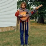 Kevin Morby, David Byrne e outros lançam novas músicas nesta quarta-feira
