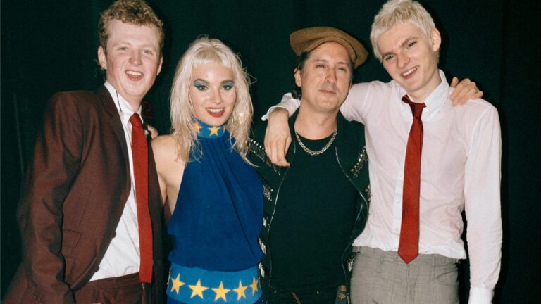 The Molotovs. and The Libertines' Carl Barât, by Will Baldwin