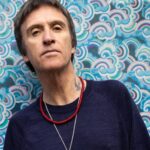 Johnny Marr avalia músicas da carreira em ranking às cegas