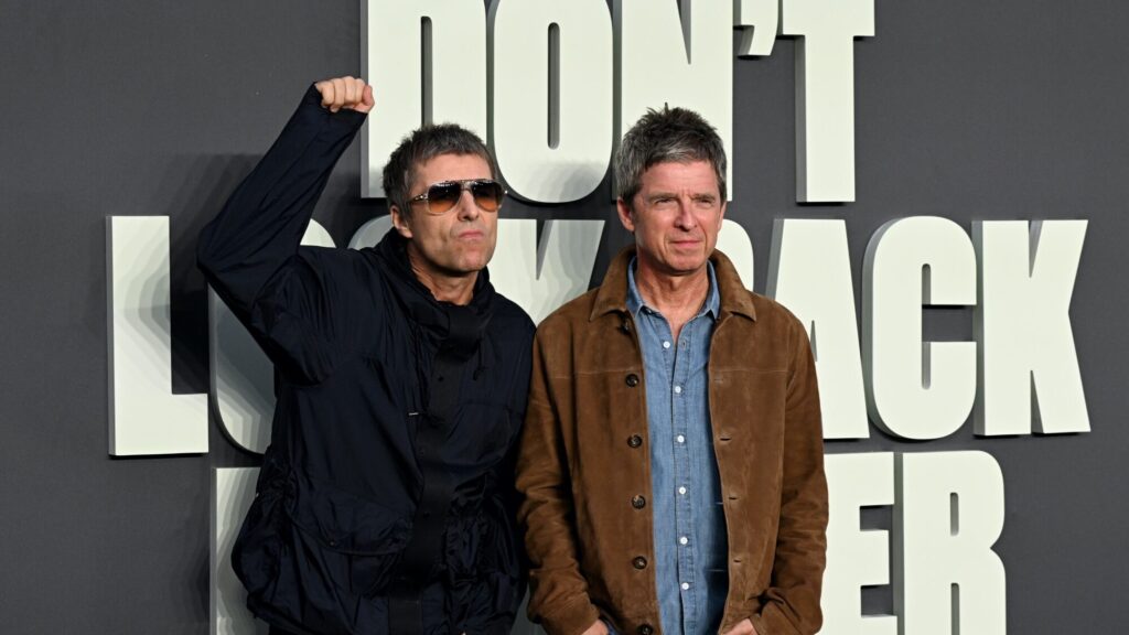 Oasis. Liam Gallagher (left) and Noel Gallagher arriving for the UK premiere of ': Don't Look Back In Anger'
